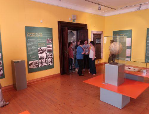 E-kataloga: Zgodbe iz poštne torbe in Zgodbe iz šolske torbe